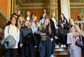 Ребята 11 класса посетили парадные и рабочие пространства Государственной художественной академии имени Штиглица!